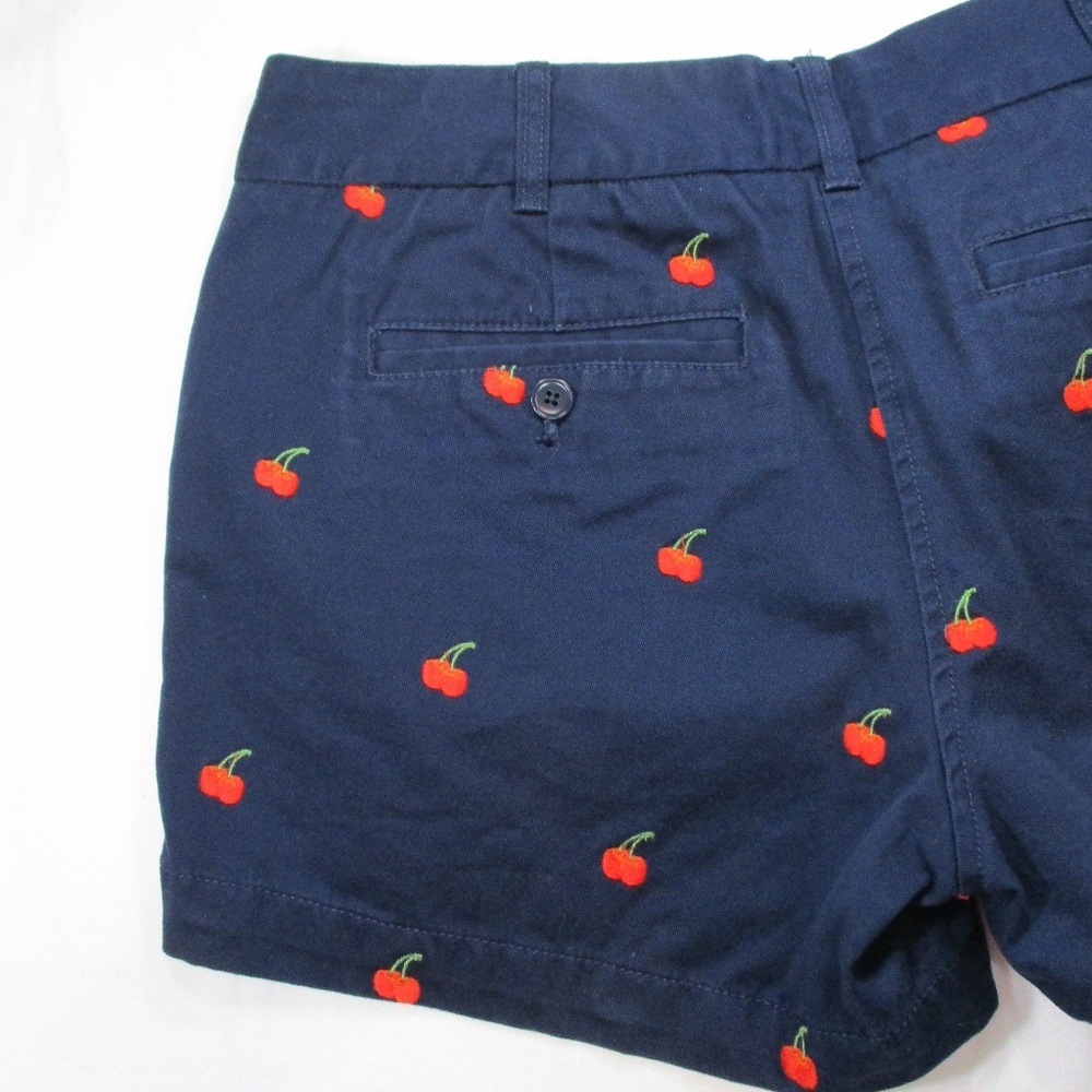 J. CREW Chino Shorts. Size 4 - Picture 8 of 8